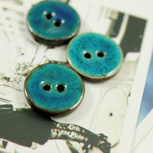 10 Pieces Of Translucent DarkCyan Enamel Buttons With Coconut Base. 0.71 inch image 4