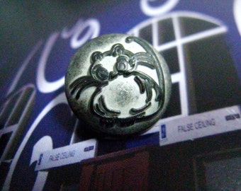 Metal Buttons - Fat Cat Metal Buttons , Gunmetal Grey Color , Domed , Shank , 0.63 inch , 10 pcs