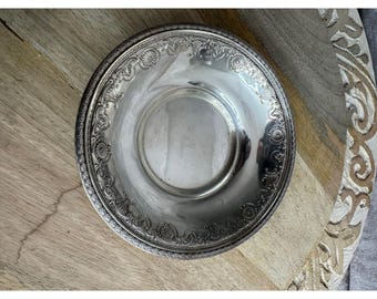 Vintage Sterling Silver Floral Repousse Bread Butter Plate 5.5" Hallmarked A65