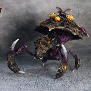 Zerg Swarm host (StarCraft) handmade custom figurine to order