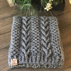 Hand knitted men’s scarf, wool scarf in Oxford grey, men’s wool scarf, Peruvian wool cable knit scarf, hand knitted scarf for men