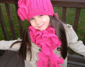 Little girls crochet hat with oversized flower and curly scarf, bright pink hat and a scarf for girls, wool blend yarn