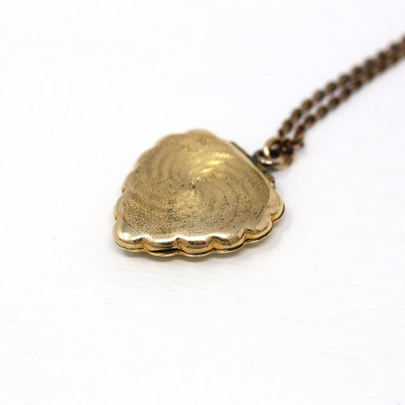 Vintage Heart Locket - Retro Gold Filled Scallope… - image 7