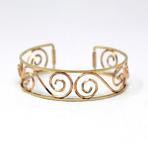 Vintage Cuff shops Bracelet - Retro Yellow & Rose Gold Filled Two Tone Open Metal Designs - Circa 1940s Era Signed Krementz Statement 40s Jewelry