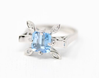 Taille 8 aigue-marine Bridal Magnifique 10K Or Blanc Rempli anniversaire pour femme Taille 8 aigue-marine Bridal Magnifique 10K Or Blanc Rempli anniversaire pour femme