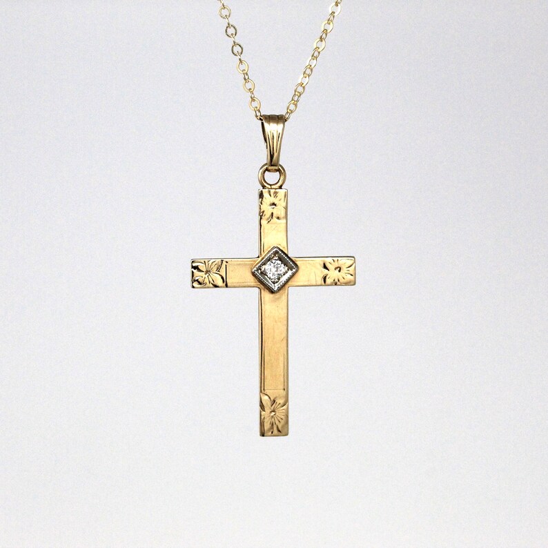 1940s Era Statement Religious Faith Flower 40s Fine Jewelry Vintage Cross Necklace Retro 10k Yellow /& White Gold Genuine Diamond Pendant