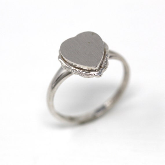Blank Signet Ring - Retro 10k White Gold Heart Pe… - image 3