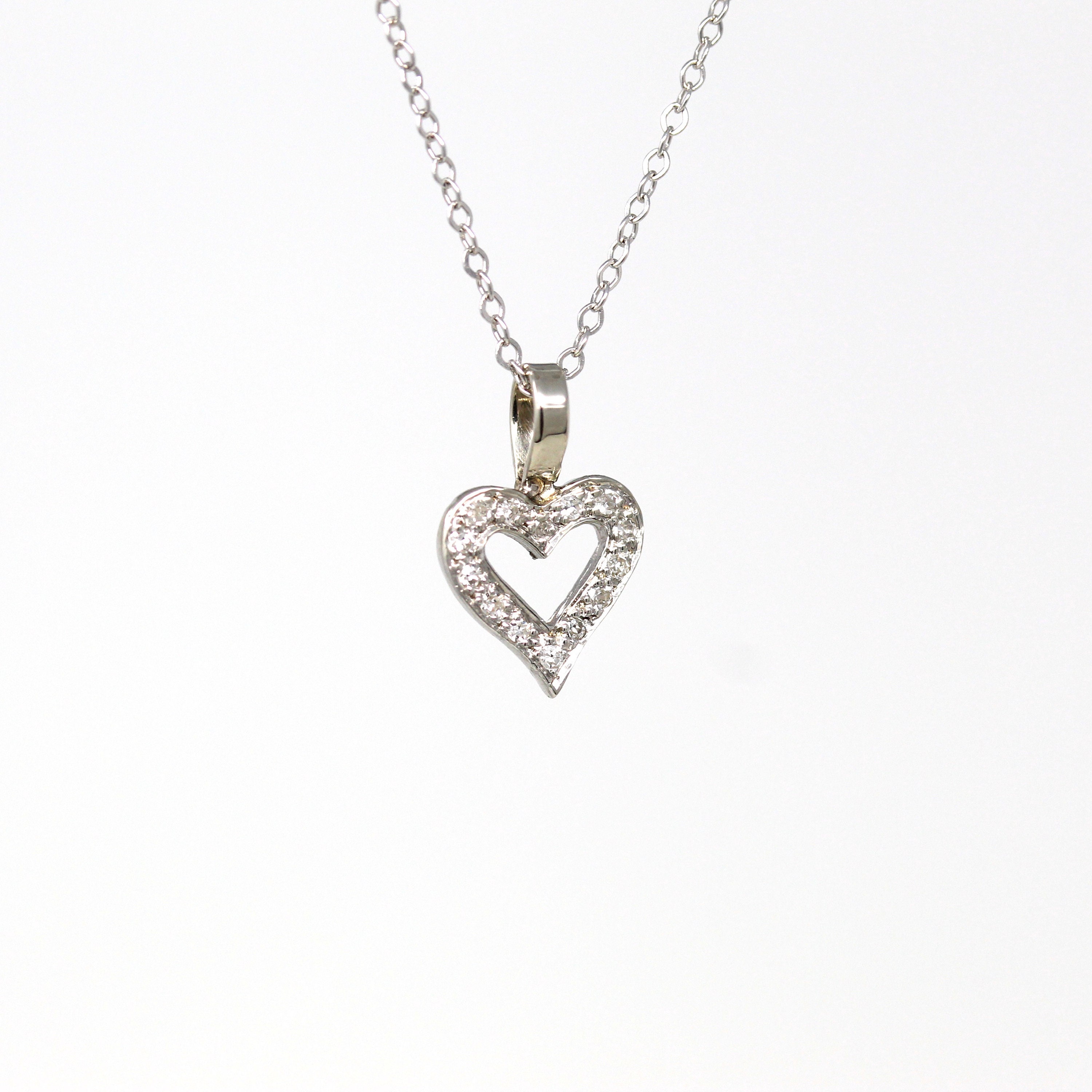 Jewel Tie 14k White Gold Synthetic Simulated Birthstone Heart Pendant Charm Jewel Tie 14k White Gold Synthetic Simulated Birthstone Heart Pendant Charm