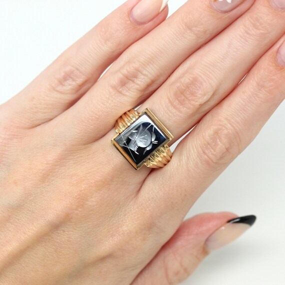 Sale Vintage Hematite Ring Retro 10k Yellow Gold Intaglio Carved