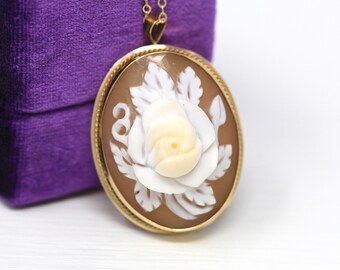 Venta - Collar de cameo de flores - Colgante retro de pétalos de rosa de concha tallada en oro amarillo de 14k - Vintage Circa 1970s Era Statement Broche Joyería de los años 70