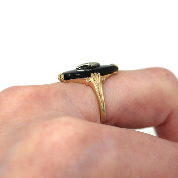 Onyx & Diamond Ring - Retro 10k Yellow Gold Oval … - image 8