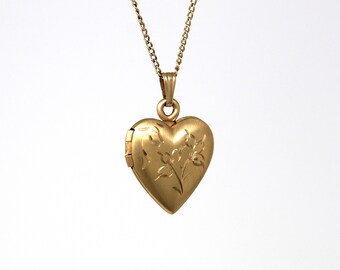 Vintage Heart Locket - Retro 12k Gold Filled Flower Designs Engraved Pendant Necklace - Circa 1940s Photograph Keepsake A&Z Chain Co Jewelry