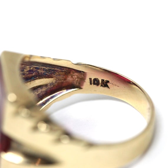 Created Ruby Ring - Mid Century 10k Yellow Gold N… - image 9