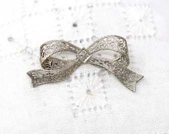 Vintage Bow Brooch - Art Deco 14k White Gold Old European Cut Diamond Ribbon Pin - Vintage Circa 1930s Era Flower Filigree Fine 30s Jewelry
