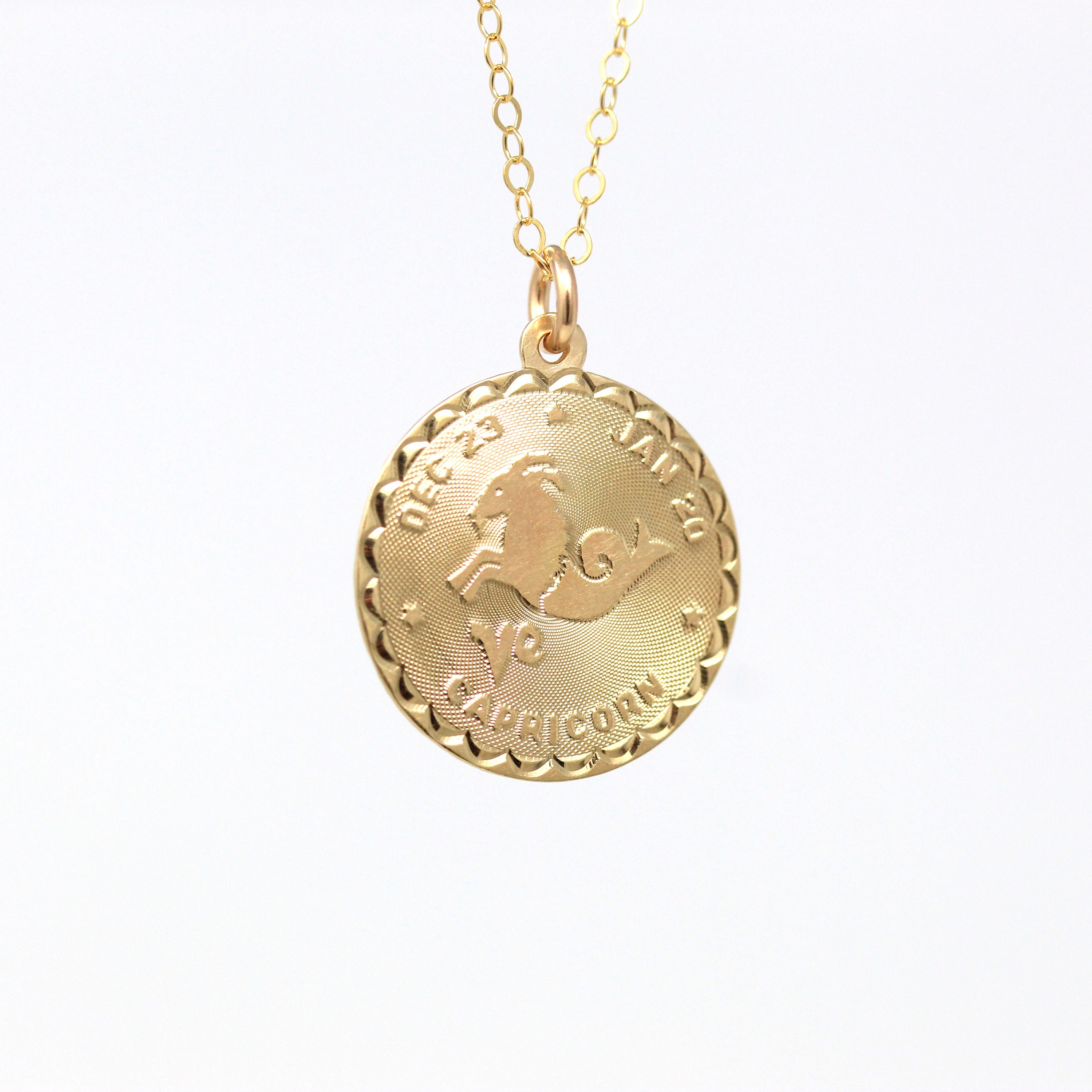 Sale Vintage Capricorn Charm Retro 14k 