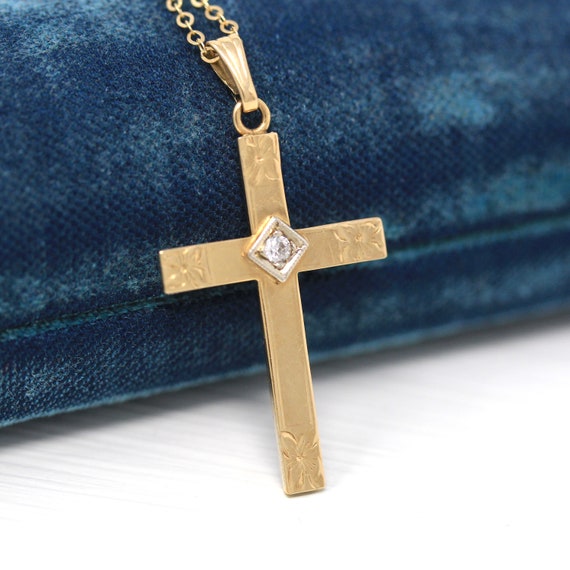 1940s Era Statement Religious Faith Flower 40s Fine Jewelry Vintage Cross Necklace Retro 10k Yellow /& White Gold Genuine Diamond Pendant
