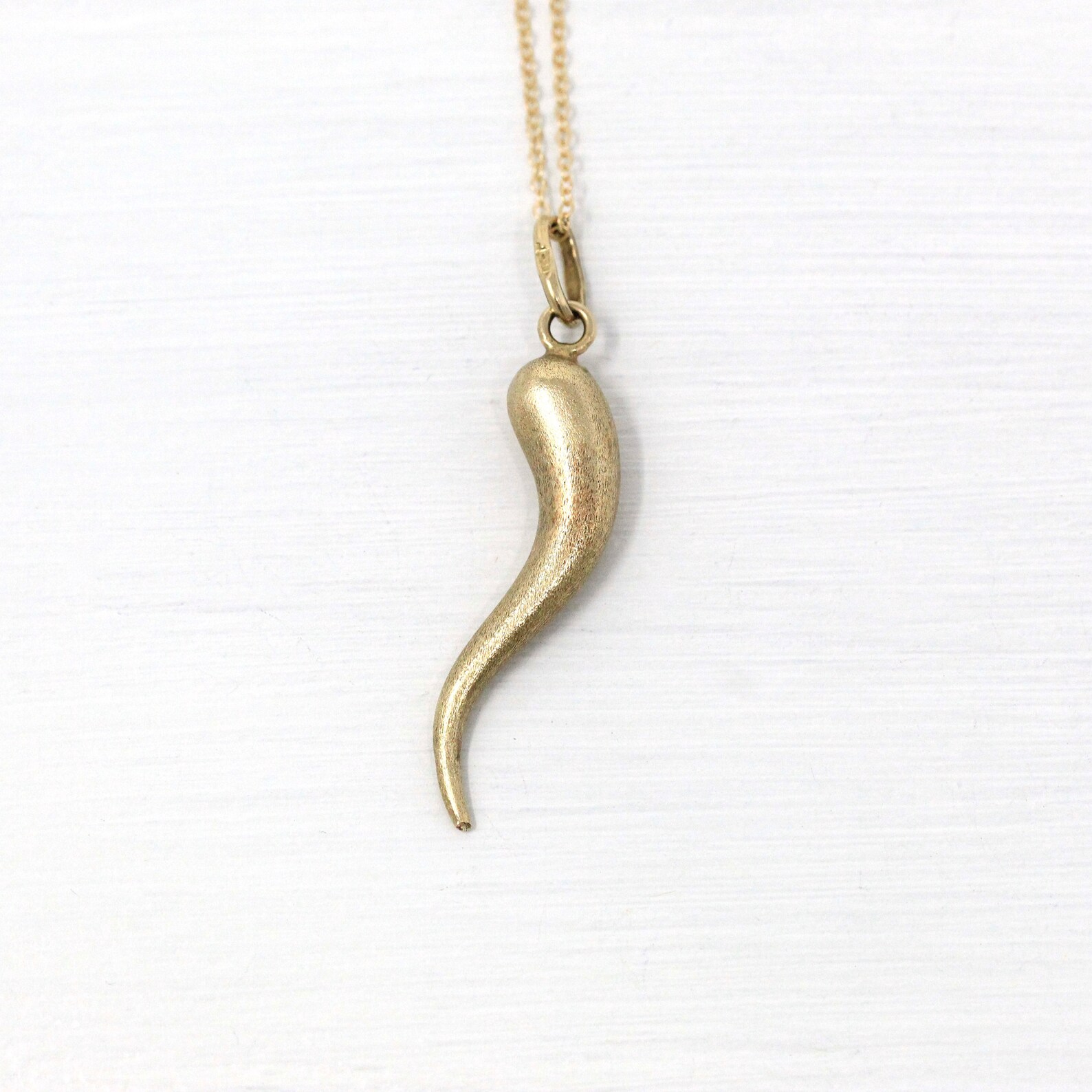 Sale Italian Horn Necklace Retro 14k Yellow Gold Italy Etsy