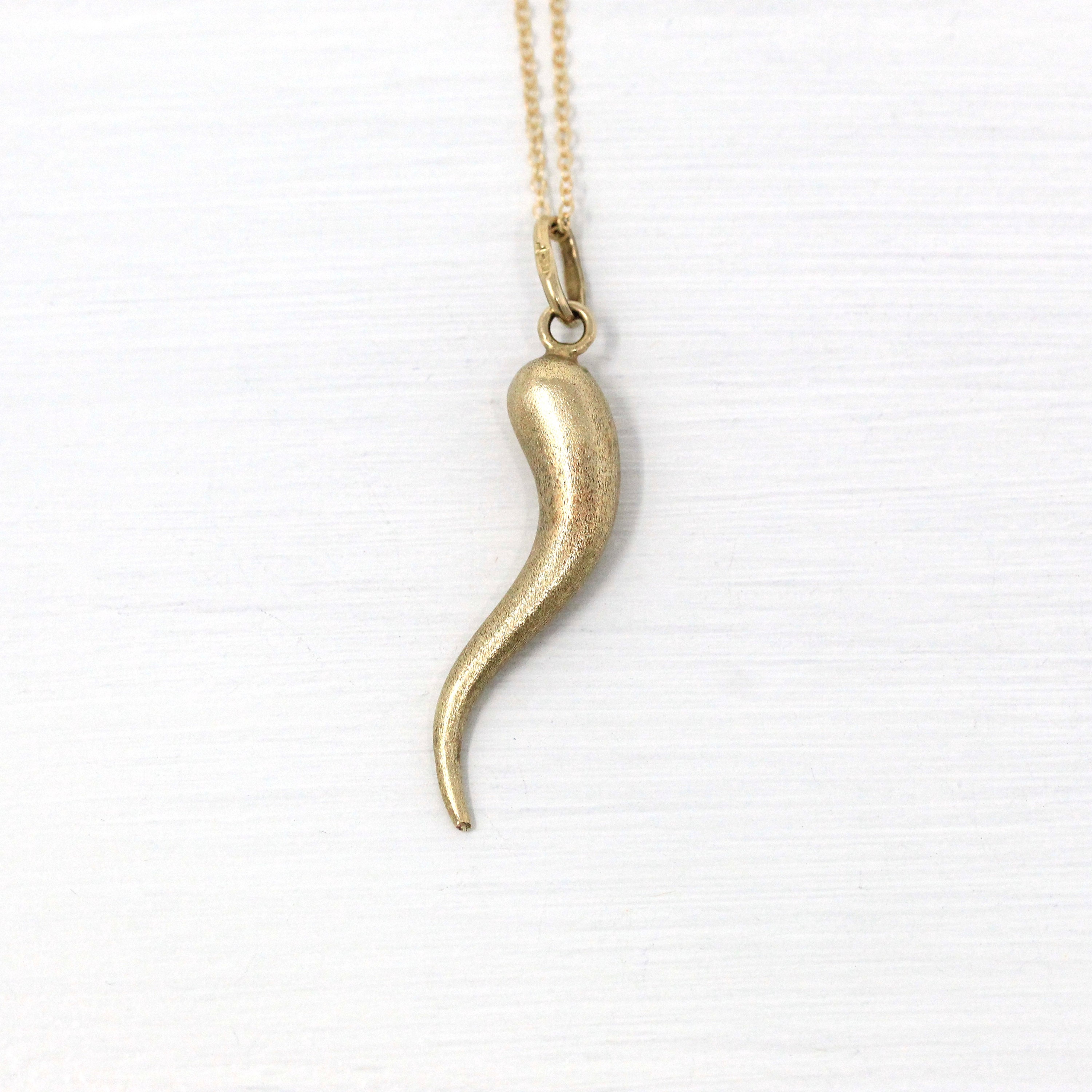 Sale Italian Horn Necklace Retro 14k Yellow Gold Italy Etsy