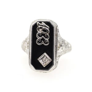1933 Class Ring - Etsy