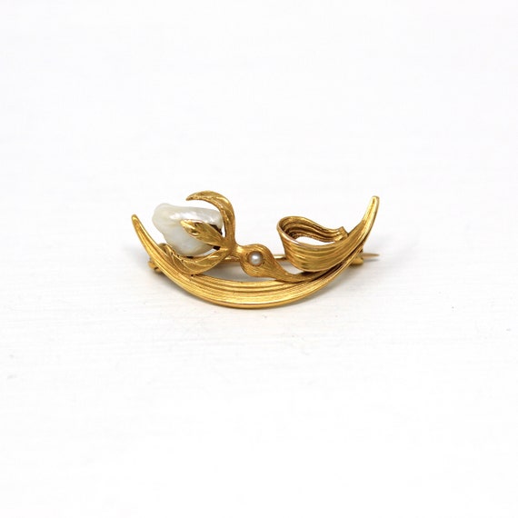 Sale - Crescent Moon Brooch - Art Nouveau 14k Yel… - image 1