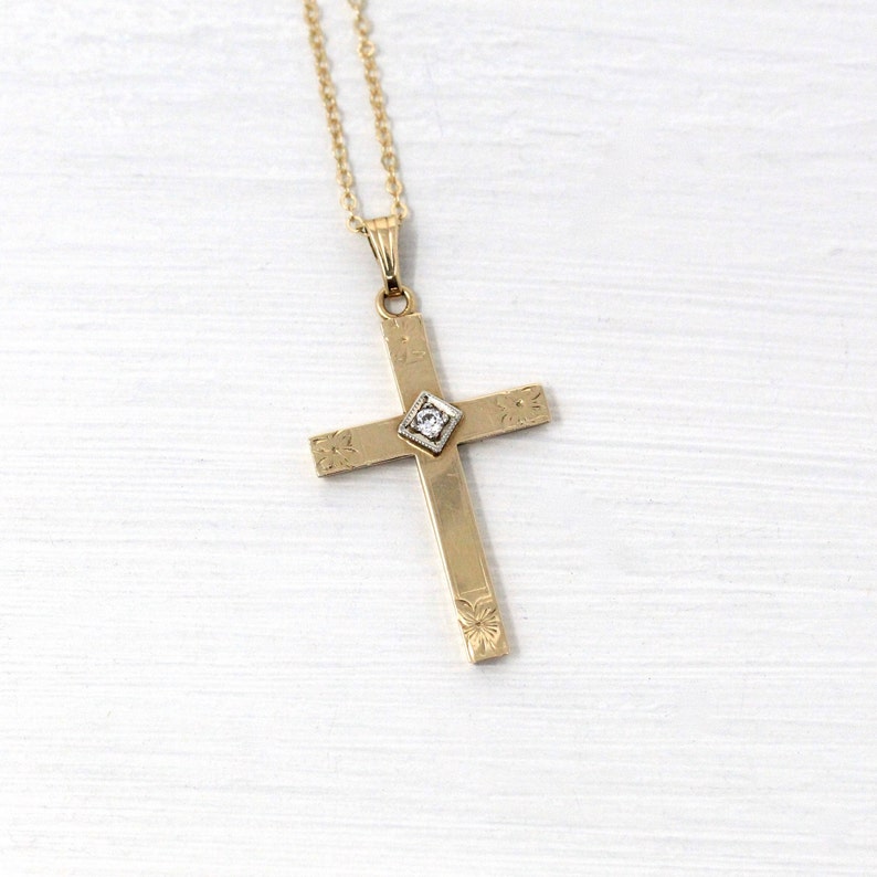 1940s Era Statement Religious Faith Flower 40s Fine Jewelry Vintage Cross Necklace Retro 10k Yellow /& White Gold Genuine Diamond Pendant