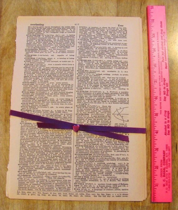 Vintage Dictionary Pages 10 Large Vintage 1940s Definitions Etsy