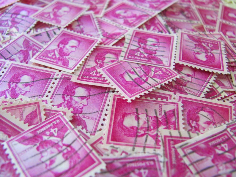 Bright Red Violet Plum 50 Vintage President Abraham Lincoln US Postage Stamps 1950s 4cent Republican Illinois History Emancipation Civil War image 2