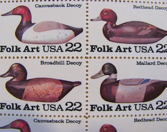 Nice Decoy 50 Vintage UNused US Postage Stamps 22c Folk Art Wooden Duck Waterfowl Hunting Twitter Tweet Vermont New England Save the Date