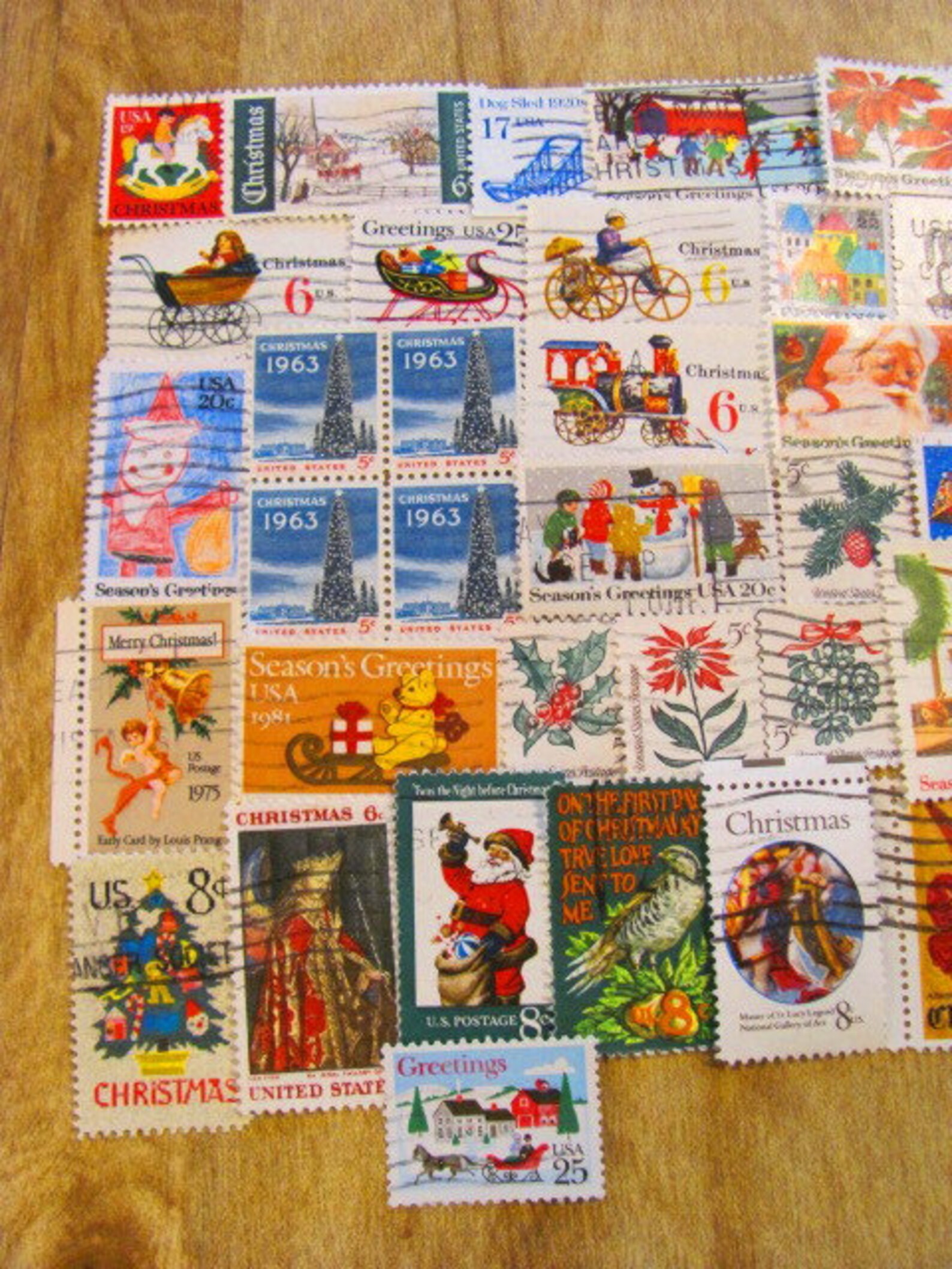 29 christmas us postage stamps