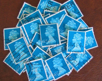 Prussian Blues 50 Vintage Great Britain Postage Stamps Queen Elizabeth UK British Mum England GB Scrapbooking 1970s 6 1/2p Machin Philately