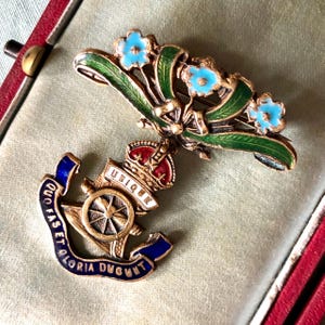 Antique WWI Sweetheart Brooch. Royal Artillery Army Regimental. Sentimental Collectable Militaria. Wartime Memorabilia Keepsake. Love Token.