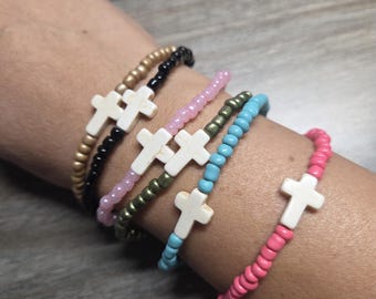 Armbanden met kruiskralen, Faith-armbanden