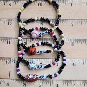Sports Mom beaded bracelet, School Bracelet, Team Sports, School Spirit Bracelet, Sport Bracelet, Team Mom Jewelry