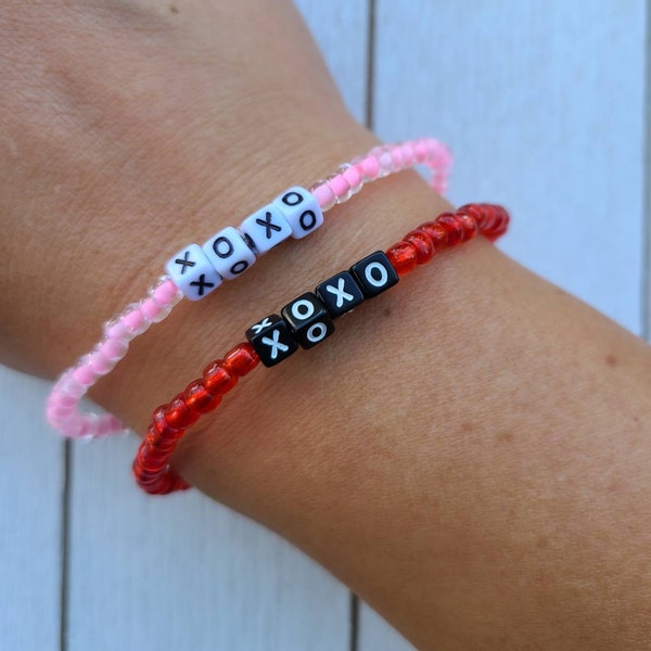 XOXO Beaded Bracelets, Valentine's Bracelet, Love Bracelet, Hugs and Kiss Bracelet