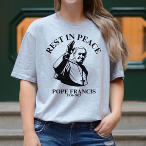 Pope Francis RIP Shirt, Pope Francis Commemorative Shirt, Pray for Pope Francis T-Shirt, Vatican Catholic Shirt, Religious Gift, Francis Tee