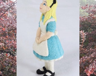 Alice personalizzata - Bambola artistica OOAK del Paese delle Meraviglie