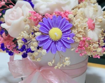 Handgemachte Blumenkerze in Geschenkbox | Dekoration mit Trockenblumen | Elegante Geschenkidee für Sie, Geburtstag, Muttertag