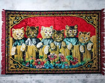Vintage 70s Large  Cat Wall Tapestry – Machine-Woven Velvet Rug, Cute Cat Design (70.8''x47.2'') - Kitten Wall Art - Retro Home Decor