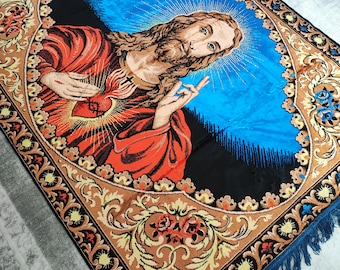 Vintage Sacred Heart Jesus Tapestry: Lush Velvet Christian Wall