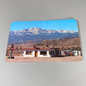 Vintage Postkarte - Chateau Café, Colorado Springs, CO - Mid-Century Roadside Americana