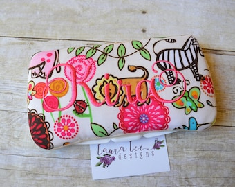 Wild Safari Wipecase, Travel Baby Wipe Case, Diaper Wipes Case, Personalized Wipecase, Wipe Holder, Diaper Wipe Case, Baby Shower Gift