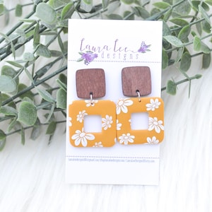 Pendientes LISTOS PARA ENVIAR, Pendientes de arcilla Sqaure, Pendientes de arcilla, Pendientes amarillo mostaza, Pendientes ligeros, Pendientes hechos a mano, Pendientes