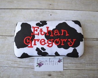 Black and White Cow Print Travel Baby Wipe Case, Personalized Diaper Wipes Case, Baby Shower Gift, Western, Farm, Wipe Holder, Wipe Clutch