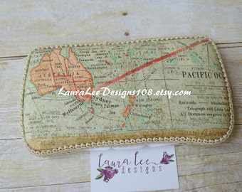 Vintage World Map Travel Baby Wipe Case, Customized Wipecase, Diaper Wipes Case, Diaper Bag Wipe Clutch, Towpe Holder, Baby Shower Gift