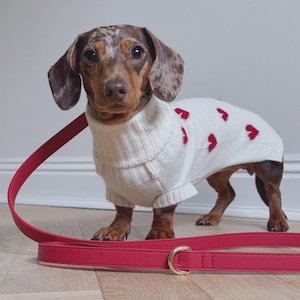 Merino Wolle Dackel Pullover | Creme & Rotes Herz Pullover | Valentinstag Hund | Weihnachtspullover | Valentinstag Geschenk | Herz Dackel | Liebe
