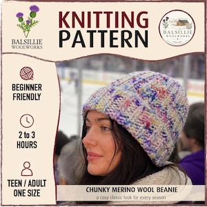 Pode incluir: Um padrão de tricô para um gorro de lã merino grossa da Balsillie Woolworks. O design é adequado para iniciantes, leva de 2 a 3 horas para concluir e serve em adolescentes e adultos. O gorro apresenta um padrão de lã multicolorida.