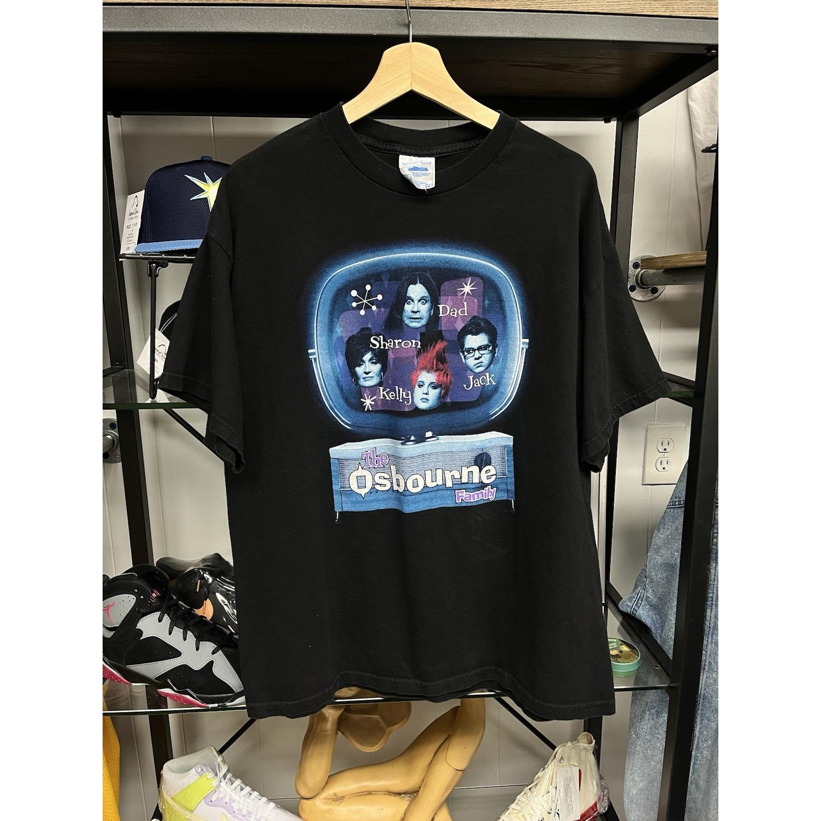 【00's VINTAGE】Osbournes Family T-SHIRT 00's VINTAGE】Osbournes Family T-SHIRT 🔥THE OZZY OSBOURNE