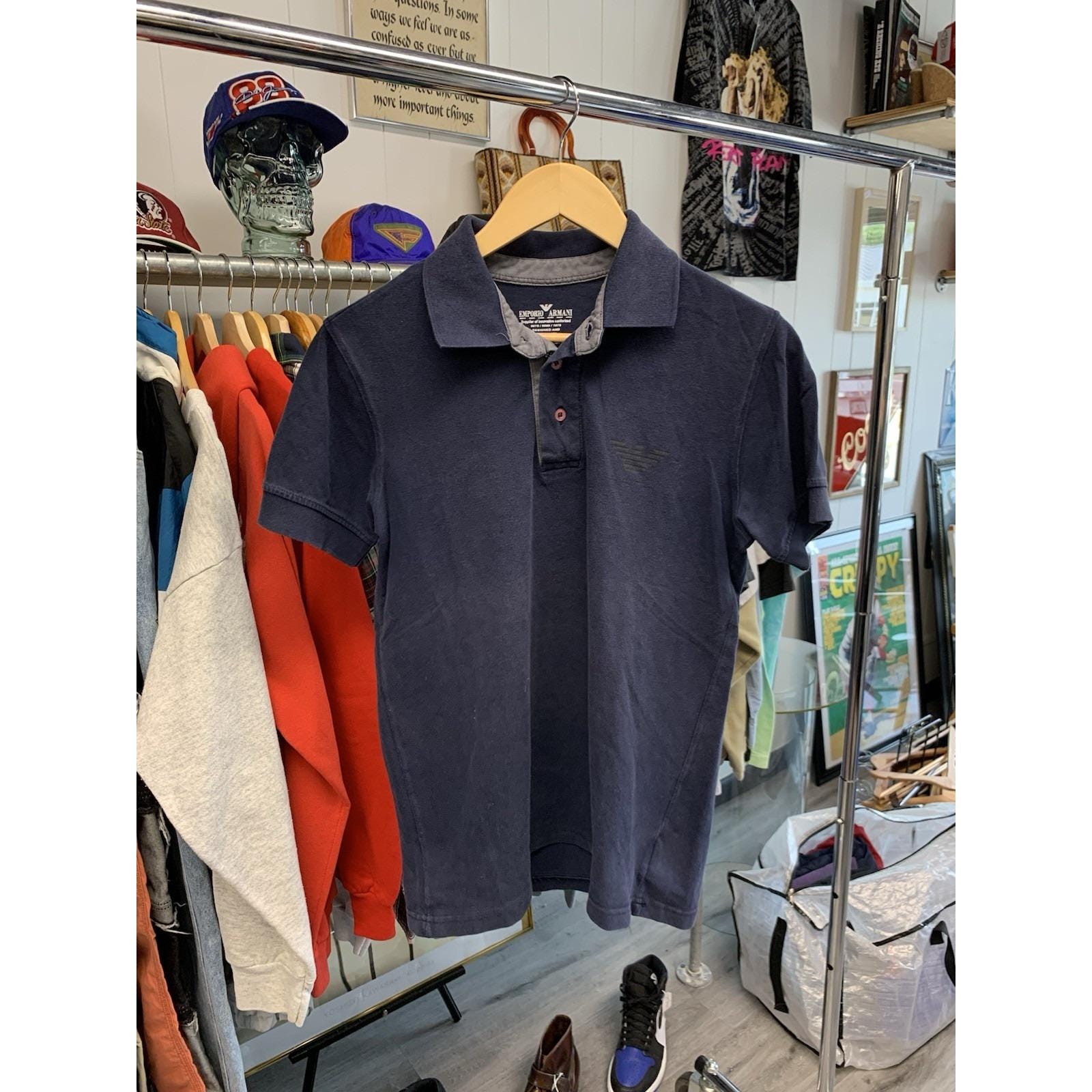 エンポリオアルマーニ イーグル 筆記体 ロゴ刺繍 ポロシャツ ネイビー