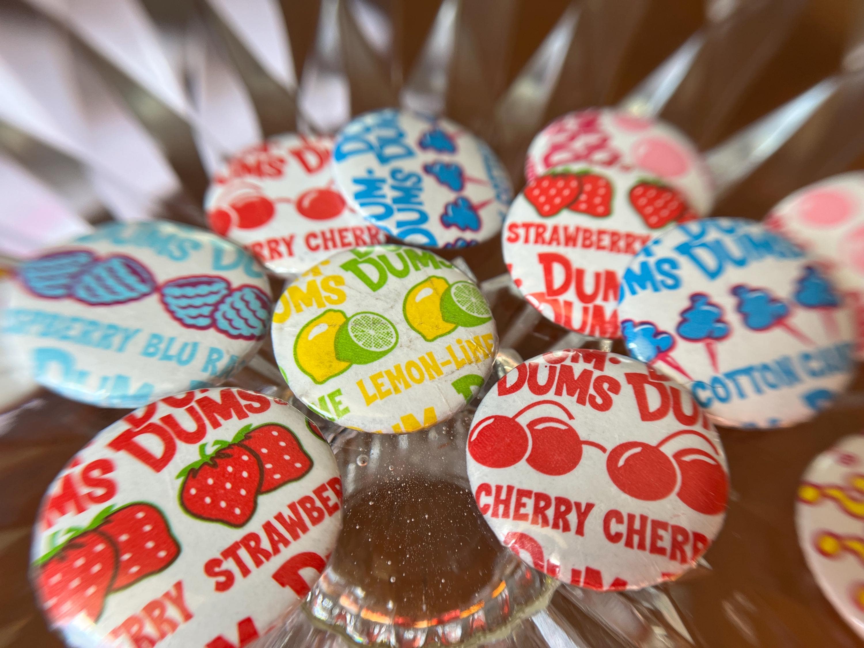 Dumb Drop Button Dum Dums 1