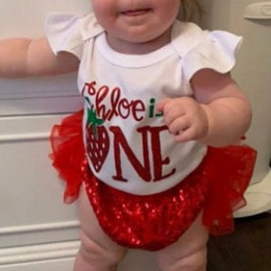 Red baby bummies, Red glitter diaper cover, 1st Birthday Cake Smash Outfit, Red Baby Diaper Tutu, Red sequins Bloomers